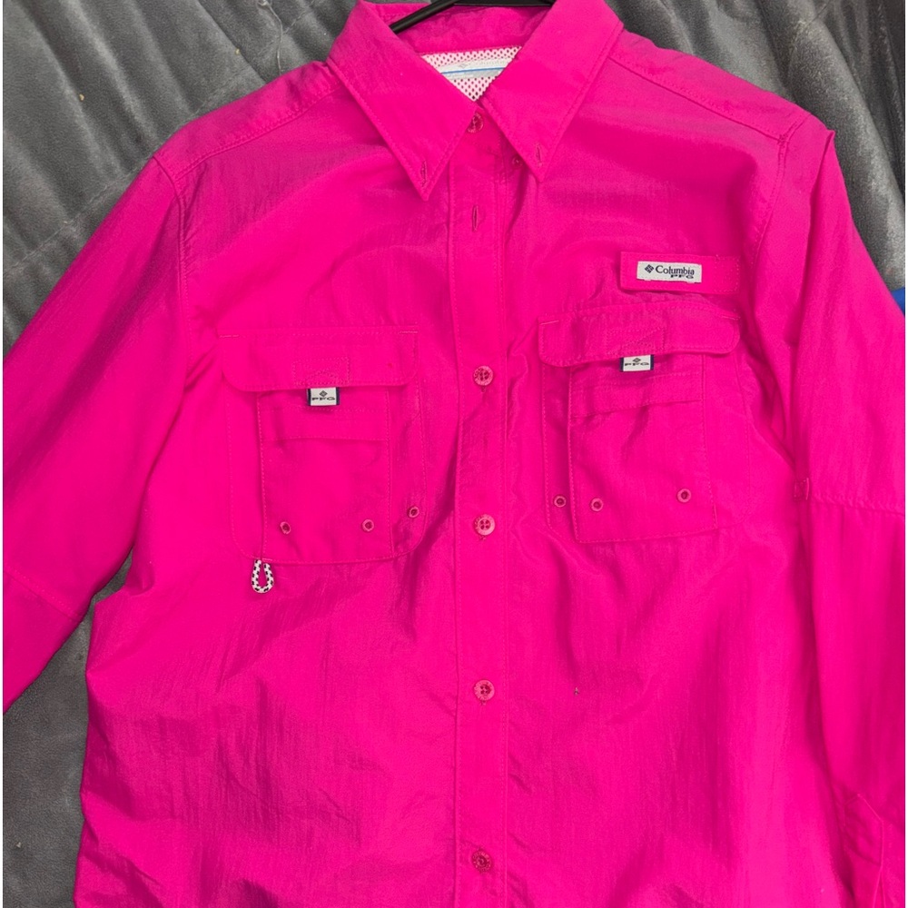 Columbia hot pink small long sleeve shirt